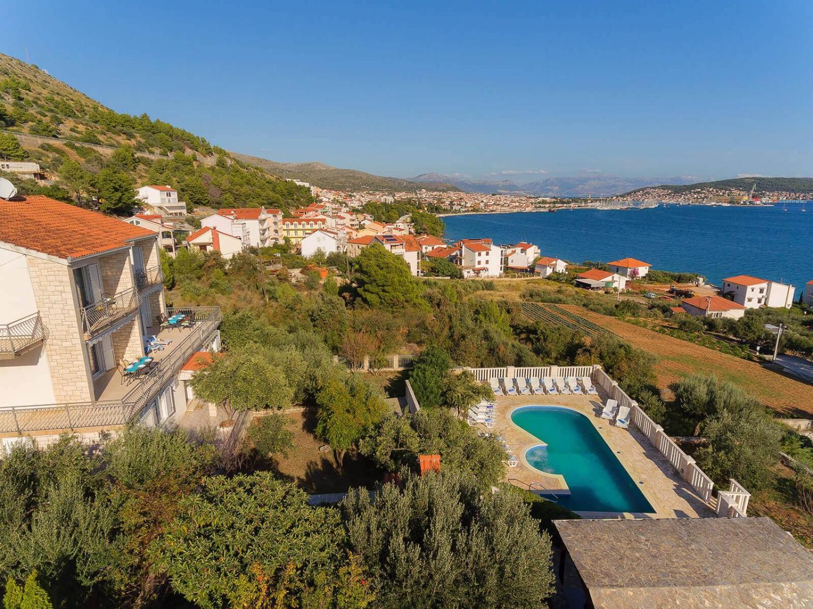 Residence Villa Irena Apartments Trogir Buitenkant foto