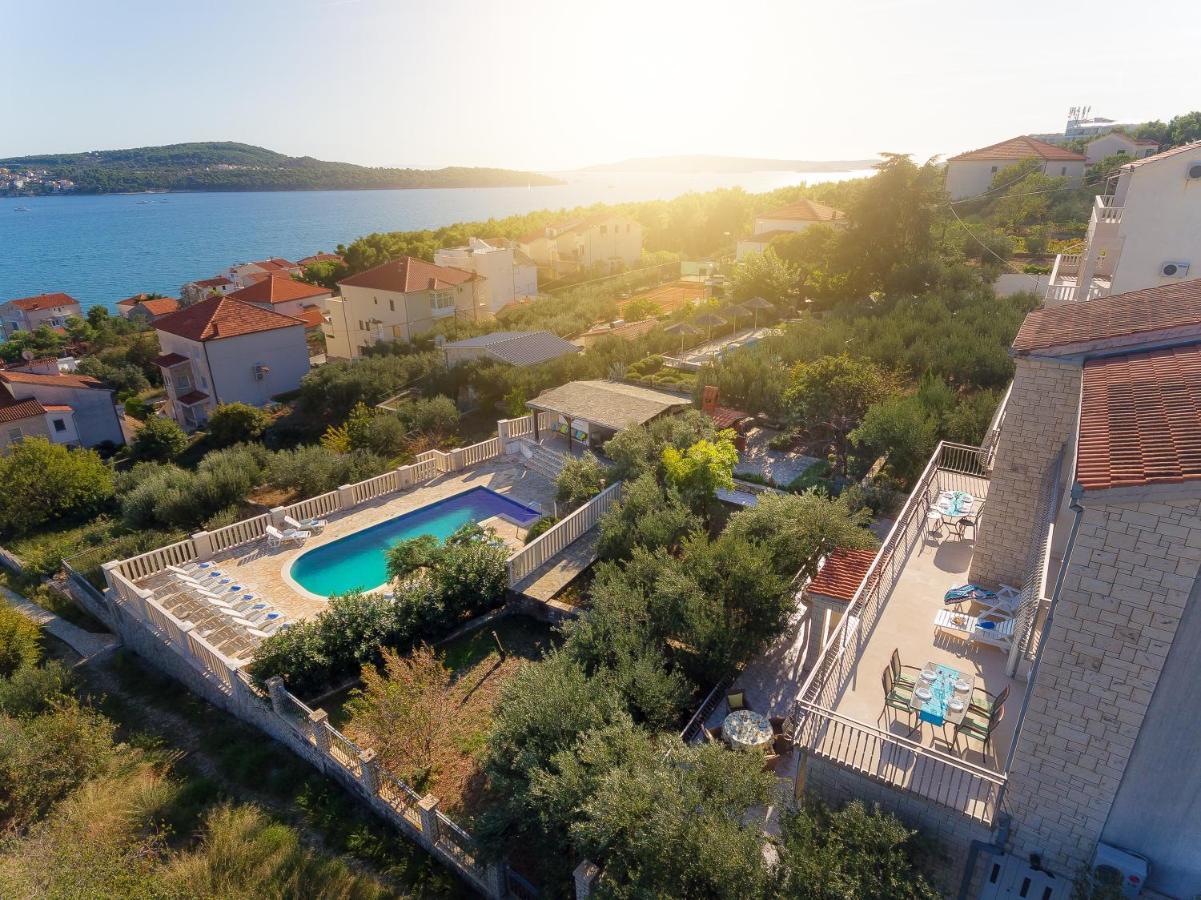 Residence Villa Irena Apartments Trogir Buitenkant foto