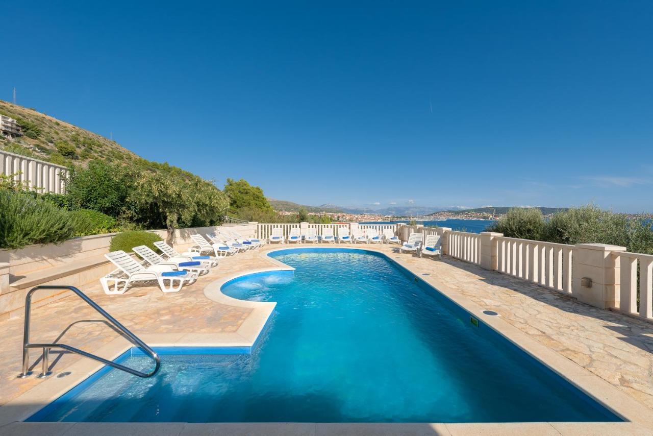 Residence Villa Irena Apartments Trogir Buitenkant foto