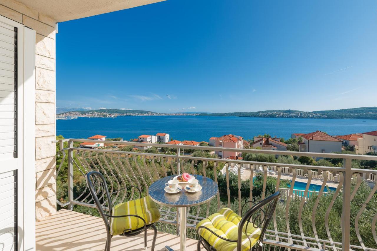 Residence Villa Irena Apartments Trogir Buitenkant foto
