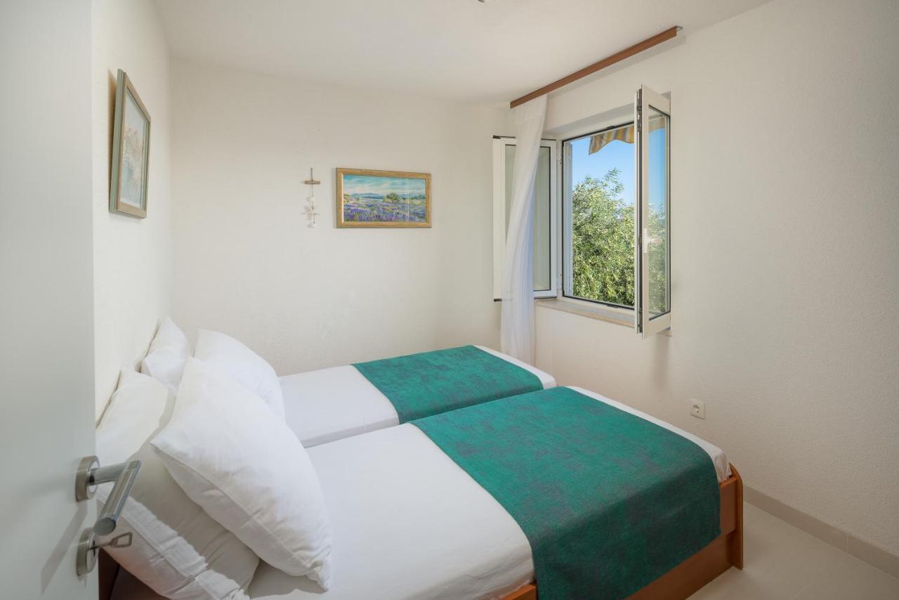 Residence Villa Irena Apartments Trogir Buitenkant foto